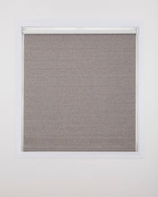 Görseli Galeri görüntüleyiciye yükleyin, Sofia Blackout Keten Görünümlü Karartma Özellikli Stor Perde