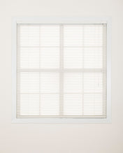 Görseli Galeri görüntüleyiciye yükleyin, 25mm Basic Doğal Ahşap Jaluzi