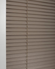 Görseli Galeri görüntüleyiciye yükleyin, 25mm Basic Doğal Ahşap Jaluzi