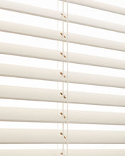 Görseli Galeri görüntüleyiciye yükleyin, 25mm Basic Doğal Ahşap Jaluzi