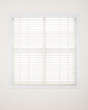 Görseli Galeri görüntüleyiciye yükleyin, 50mm Basic Doğal Ahşap Jaluzi