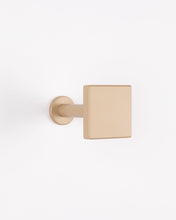 Görseli Galeri görüntüleyiciye yükleyin, Vera Perde Askı Aksesuarı