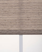 Görseli Galeri görüntüleyiciye yükleyin, Sevilla Dokulu Işık Filtreleyen Stor Perde