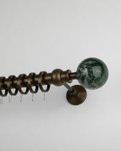 Görseli Galeri görüntüleyiciye yükleyin, Miramor 30 mm Alüminyum Perde Rustiği Seti (Siyah/Antik Pirinç/Vizon)