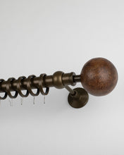 Görseli Galeri görüntüleyiciye yükleyin, Desombre 30 mm Antik Pirinç Perde Çubuğu Seti