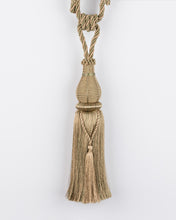 Görseli Galeri görüntüleyiciye yükleyin, Gaia Perde Bağlama Aksesuarı - Ventana Concept