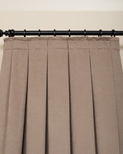 Görseli Galeri görüntüleyiciye yükleyin, Sapphire - Ventana Concept