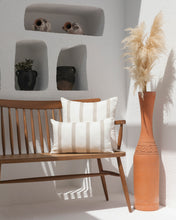 Görseli Galeri görüntüleyiciye yükleyin, Marina 100% Keten Kırlent Kılıfı