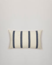 Görseli Galeri görüntüleyiciye yükleyin, Marina 100% Keten Kırlent Kılıfı