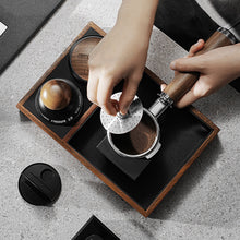 Görseli Galeri görüntüleyiciye yükleyin, MHW-3BOMBER Titanyum Kaplamalı İnce Espresso Puck Screen — resmi üretici görseli
