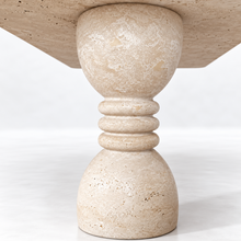 Görseli Galeri görüntüleyiciye yükleyin, Traverten Sculpt Masa
