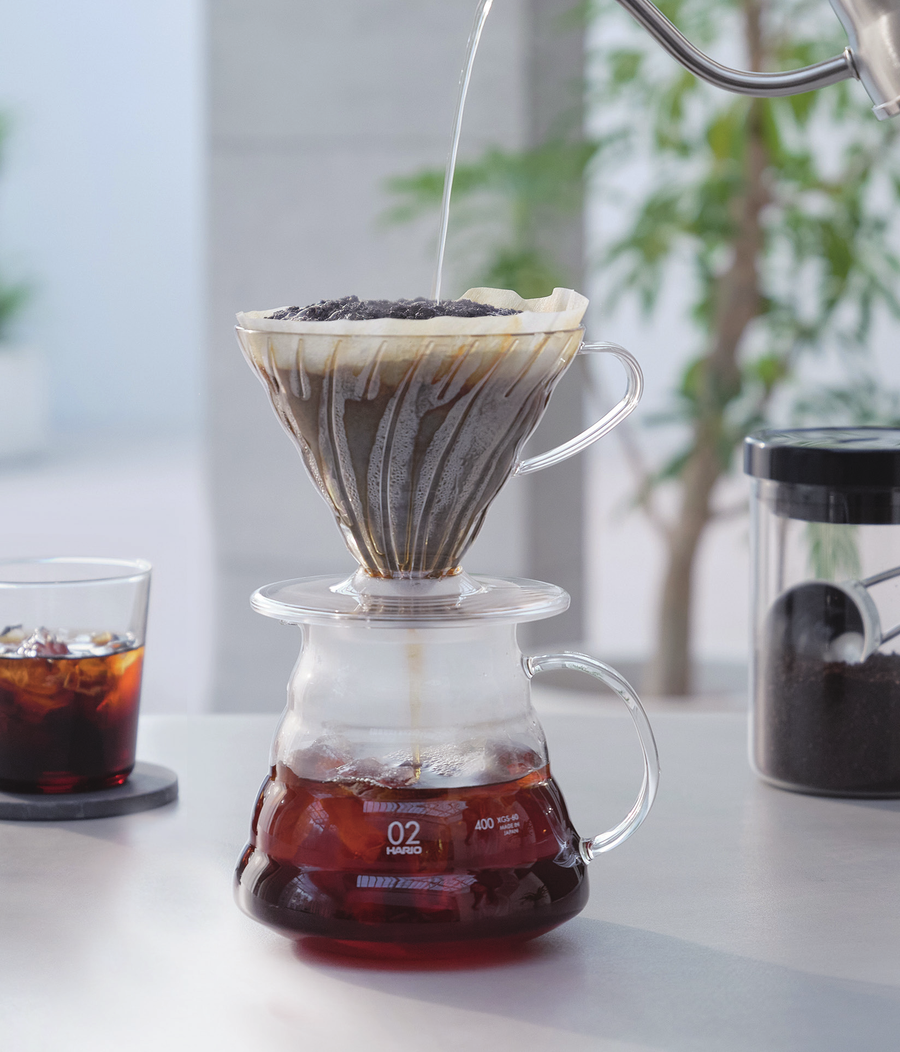 Hario V60 dripper ile kahve demleme