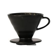 Görseli Galeri görüntüleyiciye yükleyin, Hario V60 02 Renkli Seramik Dripper — Mat Siyah
